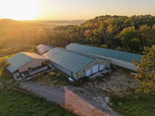 29000 Monarch Ave. Avenue, Kendall, WI 54638