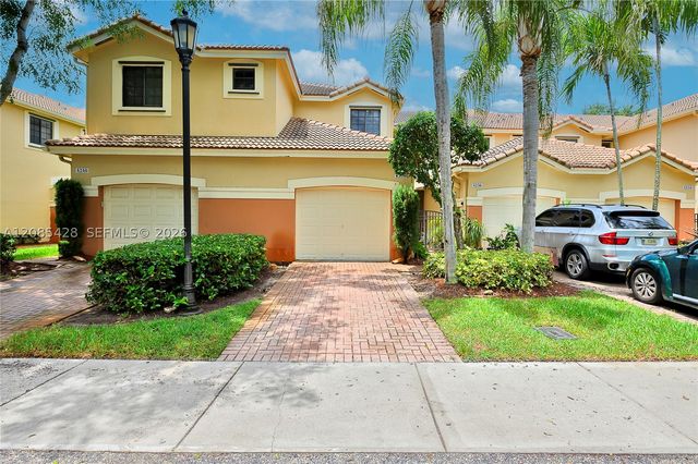 4238 Vineyard Cir 4238, Weston, FL 33332