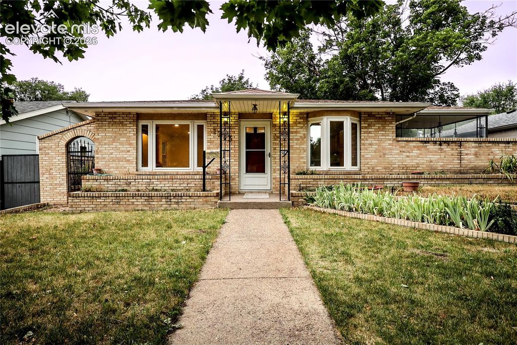 1713 W Boulder Street, Colorado Springs, CO 80904 — exterior