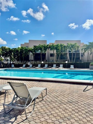 10985 SW 107 216, Miami, FL 33176