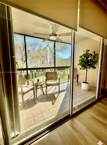 10985 SW 107 216, Miami, FL 33176