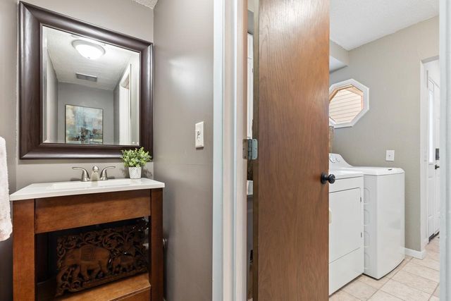 7301 W Franklin Avenue, Saint Louis Park, MN 55426