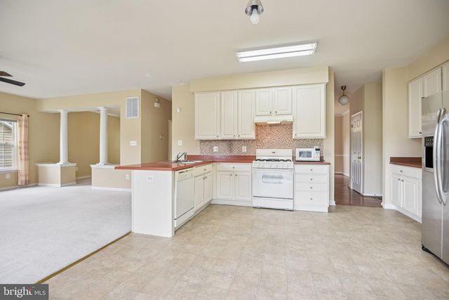 22565 DUNLEIGH DR, Lexington Park, MD 20653