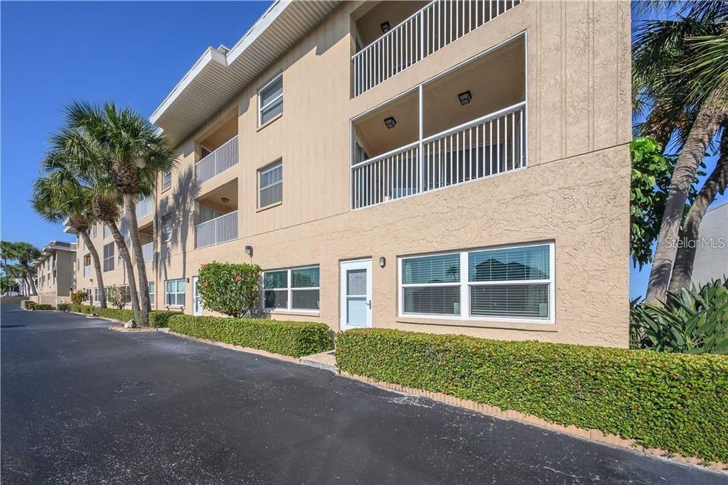 3100 GULF BOULEVARD 334, Belleair Beach, FL 33786