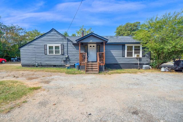 321 Blalock Street, Holly Springs, NC 27540