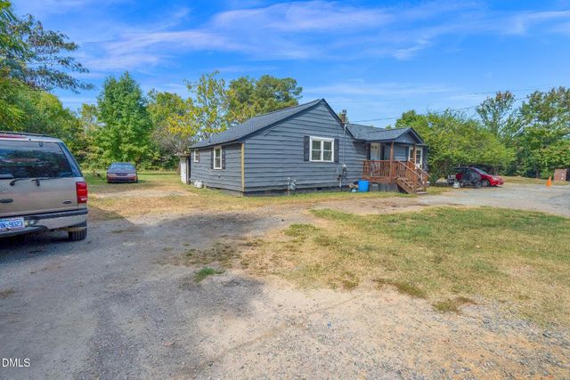 321 Blalock Street, Holly Springs, NC 27540