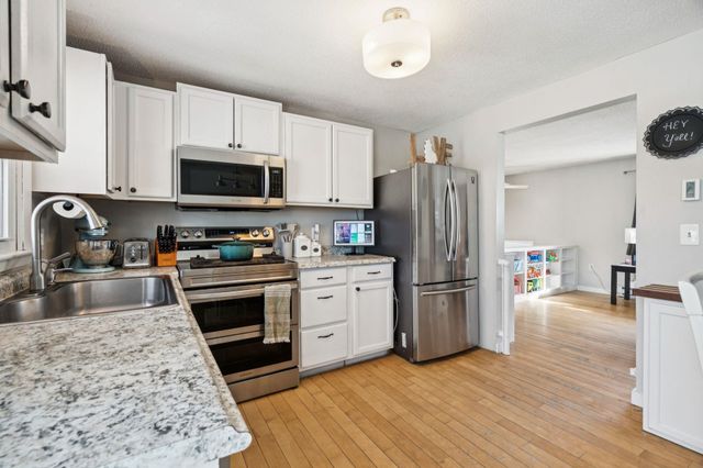 41L Derryfield Road, Derry, NH 03038