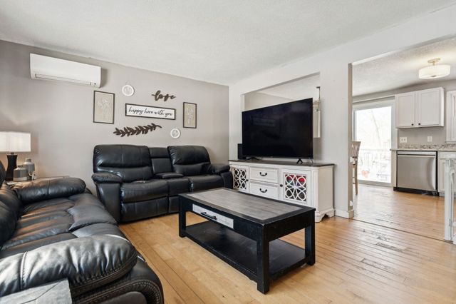 41L Derryfield Road, Derry, NH 03038