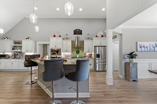 11048 High River Drive, Soddy Daisy, TN 37379
