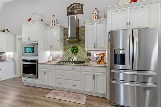 11048 High River Drive, Soddy Daisy, TN 37379
