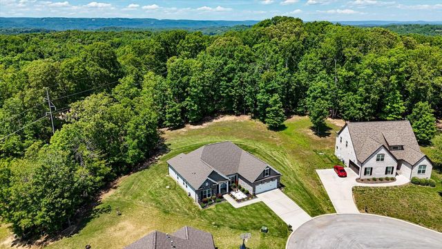 11048 High River Drive, Soddy Daisy, TN 37379
