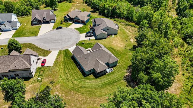 11048 High River Drive, Soddy Daisy, TN 37379
