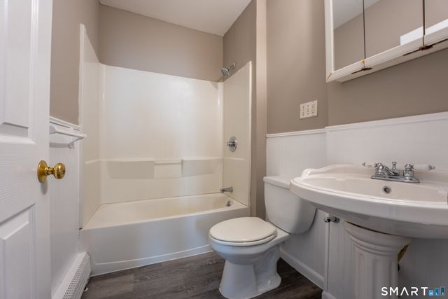 62-64 James Street, Hartford, CT 06106