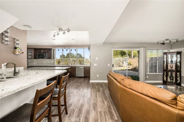 4061 Mount Serenata, Corona, CA 92882