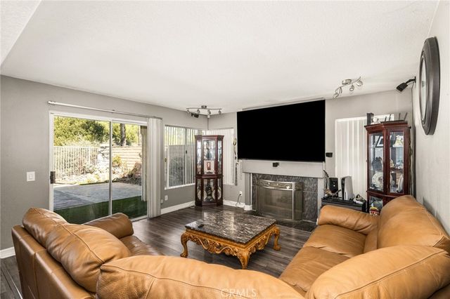 4061 Mount Serenata, Corona, CA 92882