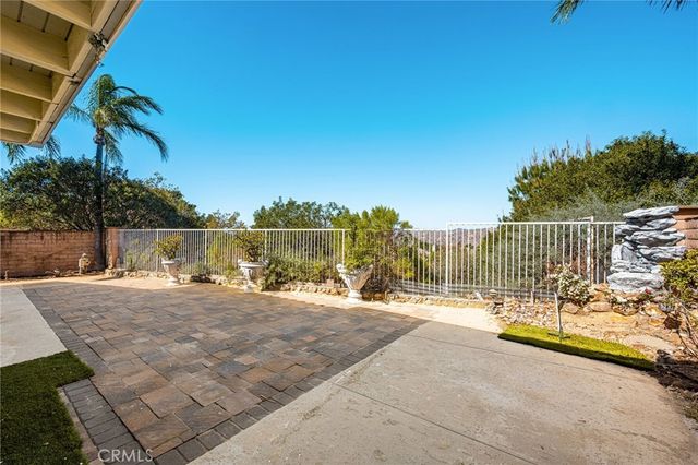 4061 Mount Serenata, Corona, CA 92882