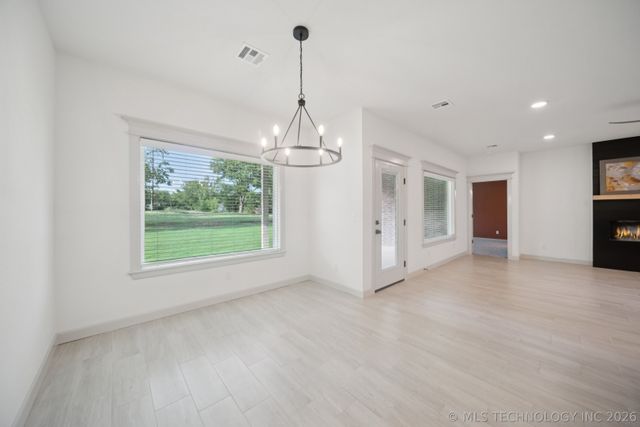 213 W Broadway Street, Owasso, OK 74055