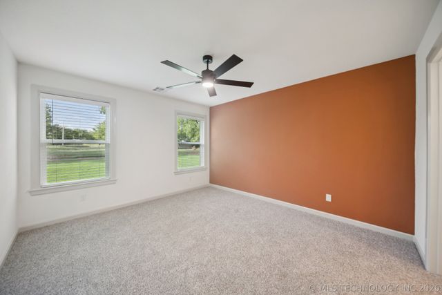 213 W Broadway Street, Owasso, OK 74055