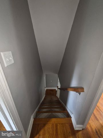 4118 BERRY AVE, Drexel Hill, PA 19026
