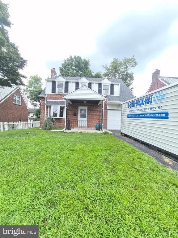 4118 BERRY AVE, Drexel Hill, PA 19026