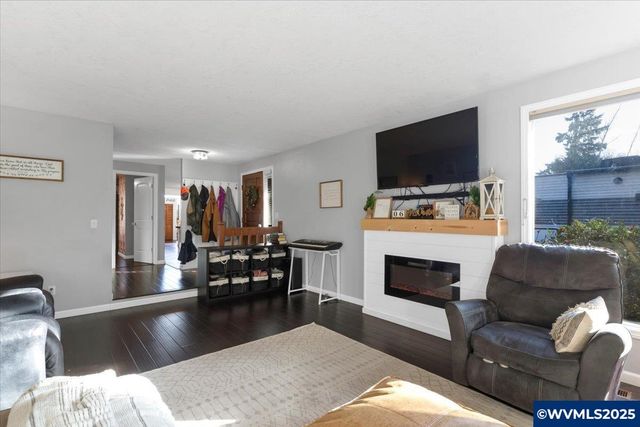 1855 Pilgrim St SE, Salem, OR 97302