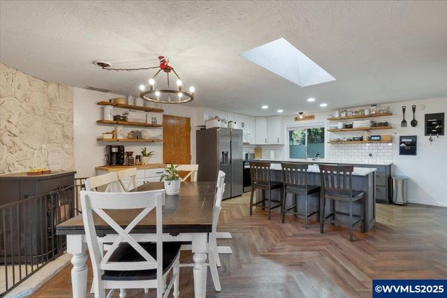 1855 Pilgrim St SE, Salem, OR 97302