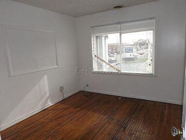 2765 Cleveland Avenue, B, Columbus, OH 43224