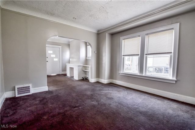 10811 Sprague Avenue, Cleveland, OH 44108