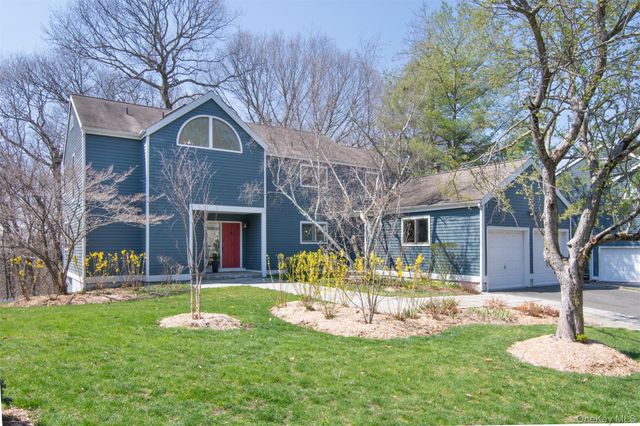 153 Fieldpoint Drive, Irvington, NY 10533