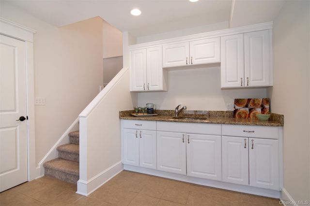 153 Fieldpoint Drive, Irvington, NY 10533