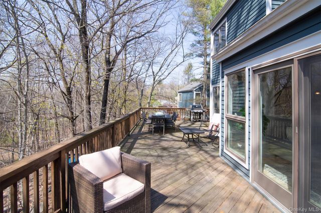 153 Fieldpoint Drive, Irvington, NY 10533