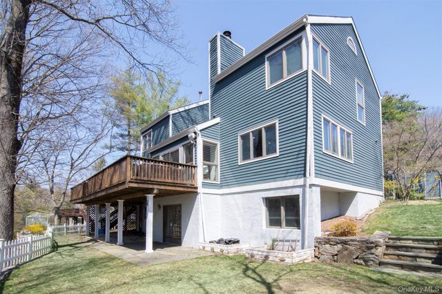 153 Fieldpoint Drive, Irvington, NY 10533