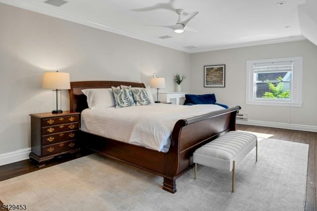 27 Bedford Rd, Summit City, NJ 07901