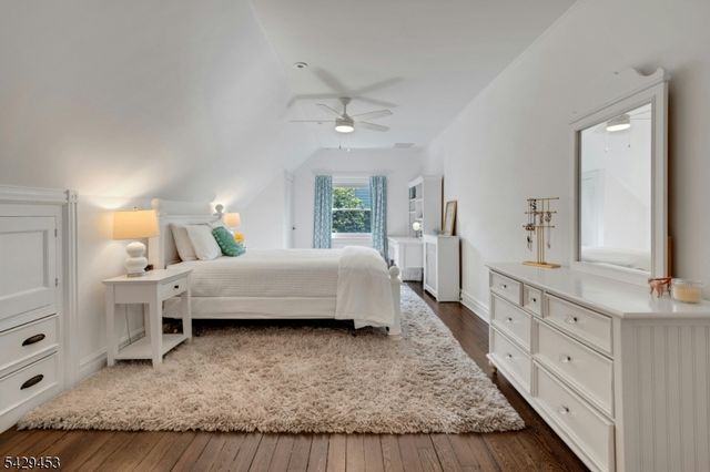 27 Bedford Rd, Summit City, NJ 07901