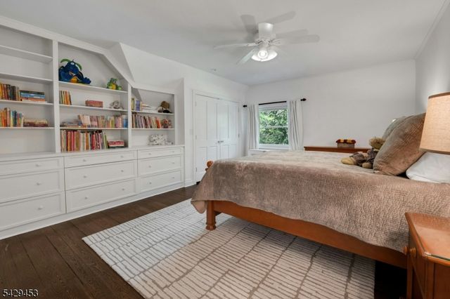 27 Bedford Rd, Summit City, NJ 07901