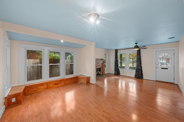 1209 Park Street N, Kerrville, TX 78028