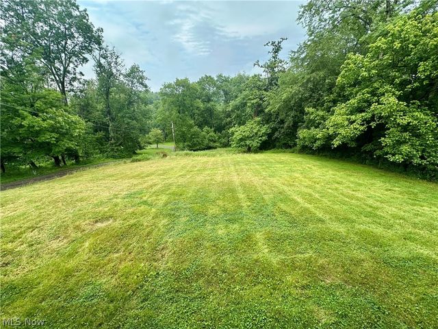 415 Genteel Ridge Road, Wellsburg, WV 26070