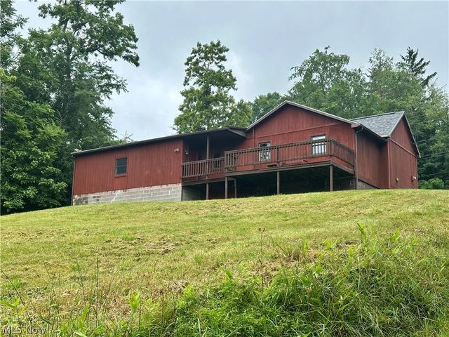 415 Genteel Ridge Road, Wellsburg, WV 26070
