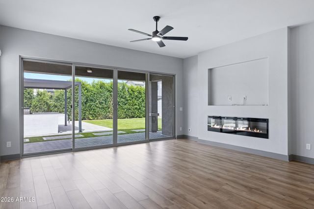 3900 E APPALOOSA Road, Gilbert, AZ 85296