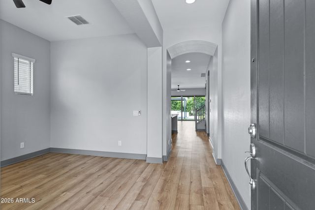 3900 E APPALOOSA Road, Gilbert, AZ 85296