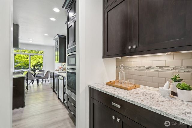 5015 240th Place SE, Issaquah, WA 98029