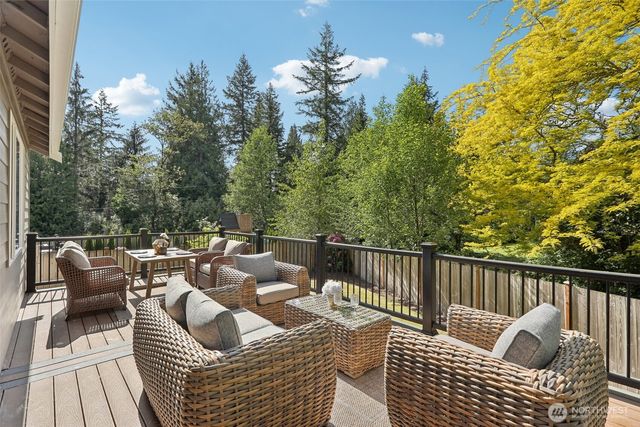 5015 240th Place SE, Issaquah, WA 98029