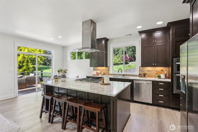 5015 240th Place SE, Issaquah, WA 98029