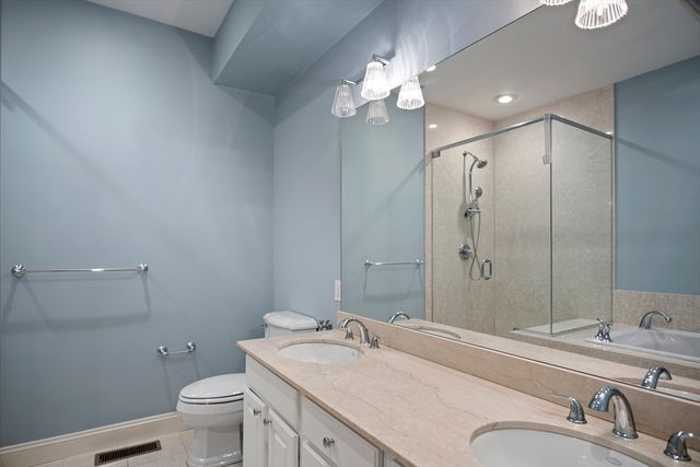 141 Johnson Woods Drive 141, Reading, MA 01867