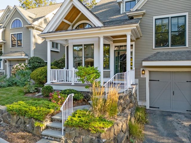 141 Johnson Woods Drive 141, Reading, MA 01867