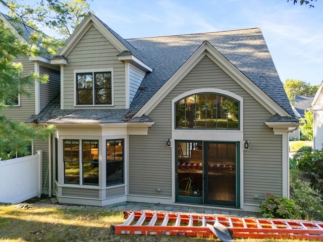 141 Johnson Woods Drive 141, Reading, MA 01867