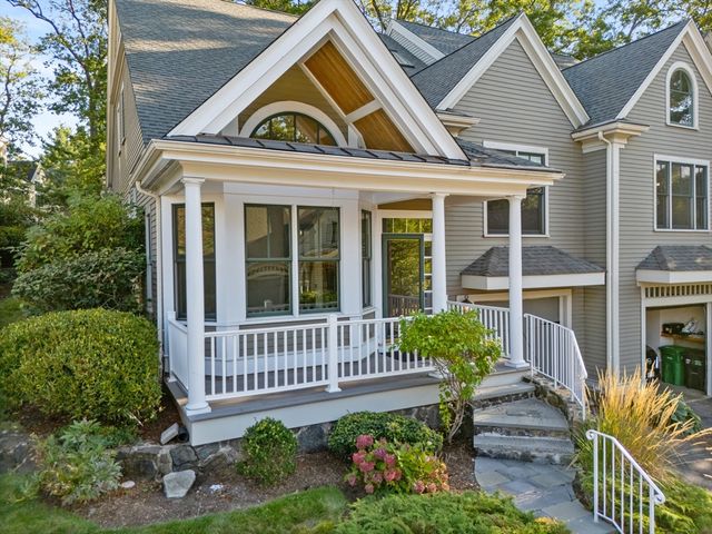 141 Johnson Woods Drive 141, Reading, MA 01867