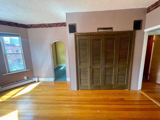 136 Saratoga St 2, Boston, MA 02128