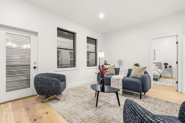 47 Condor A202, Boston, MA 02128