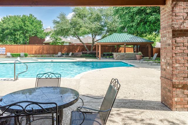 420 Brookwood Drive, Murphy, TX 75094